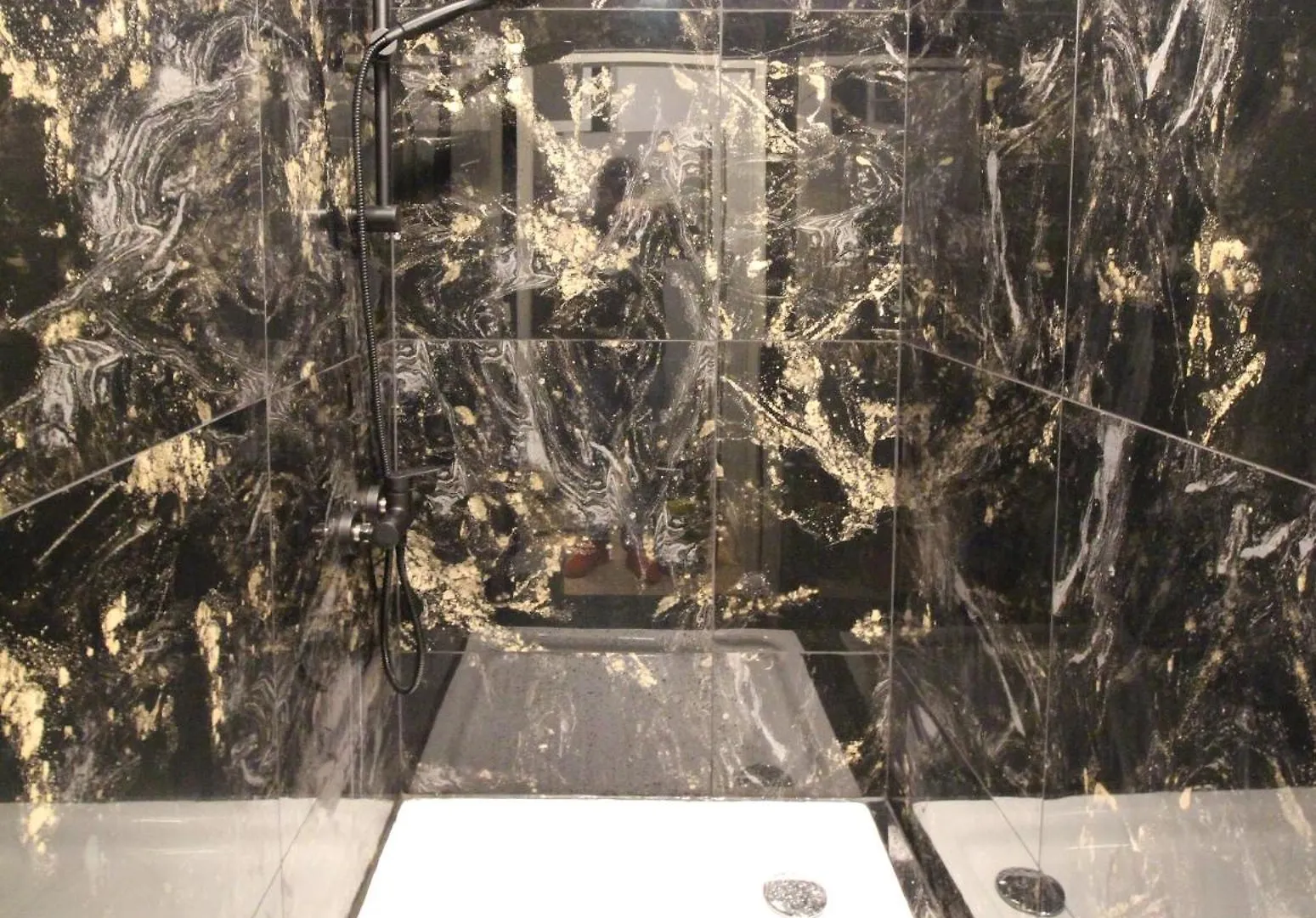 Zx Quad Room In Meidling Viena Gazde/Camere de închiriat